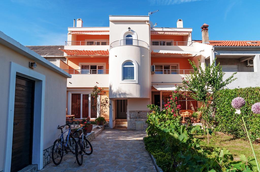 Apartments Jadranka Privlaka  Luaran gambar