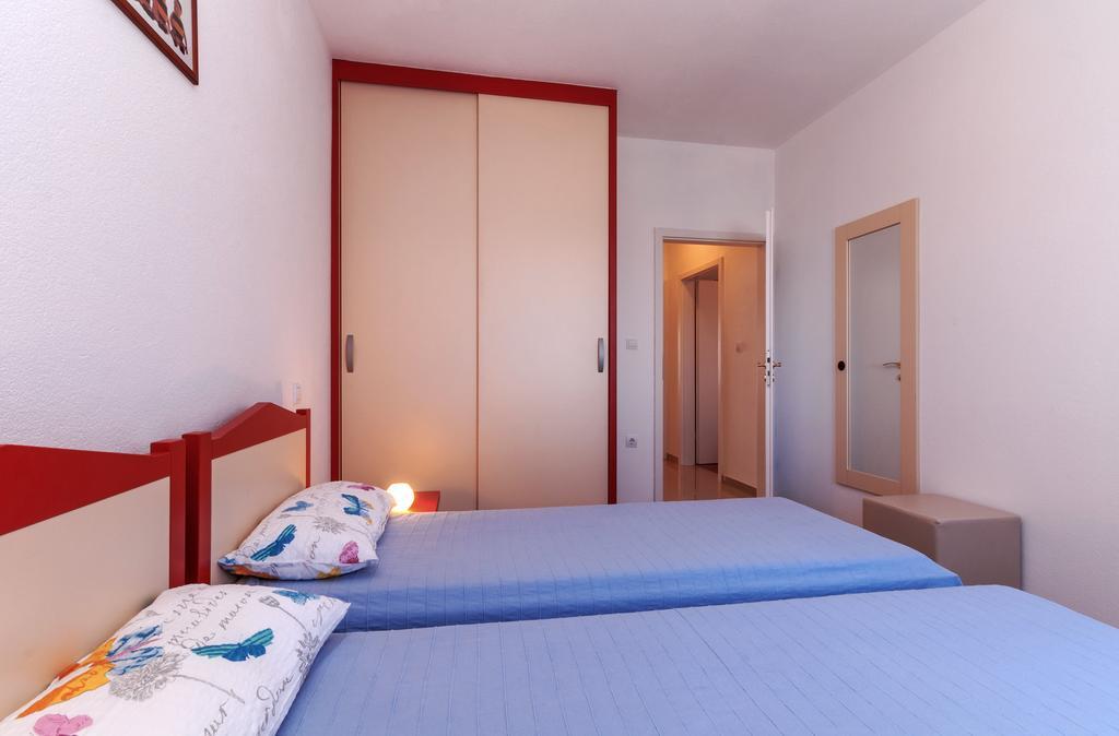 Apartments Jadranka Privlaka  Luaran gambar