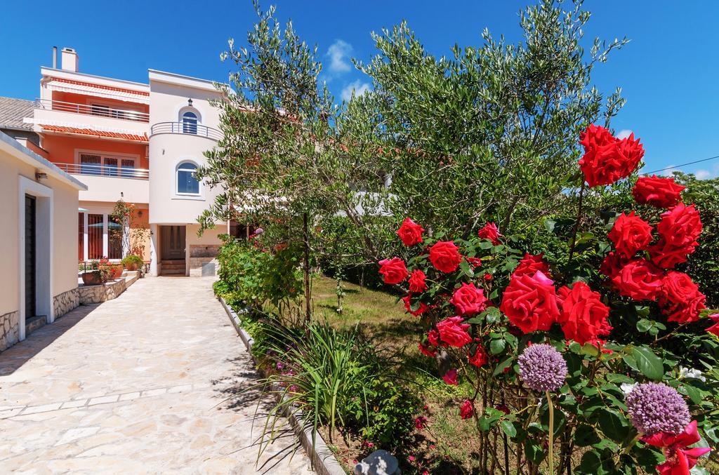 Apartments Jadranka Privlaka  Luaran gambar