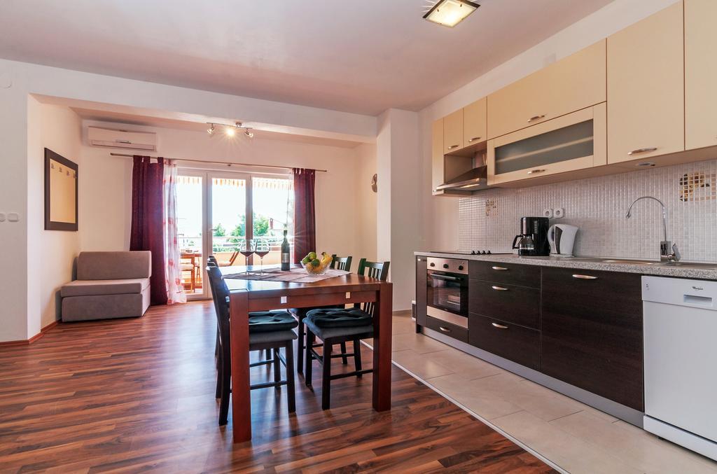 Apartments Jadranka Privlaka  Luaran gambar