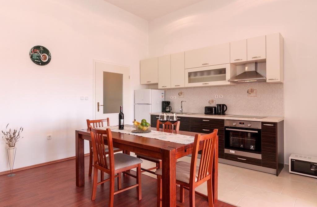 Apartments Jadranka Privlaka  Luaran gambar