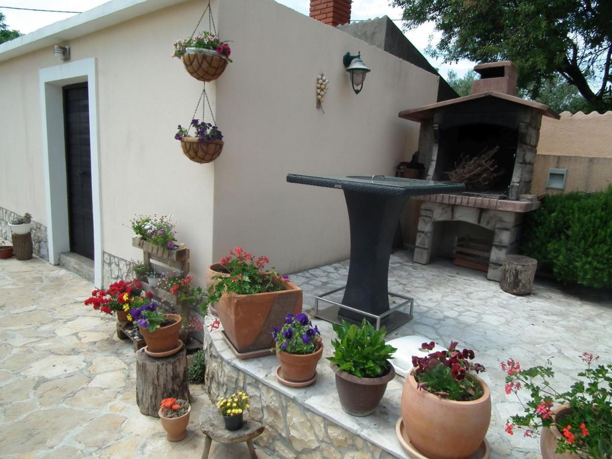 Apartments Jadranka Privlaka  Luaran gambar