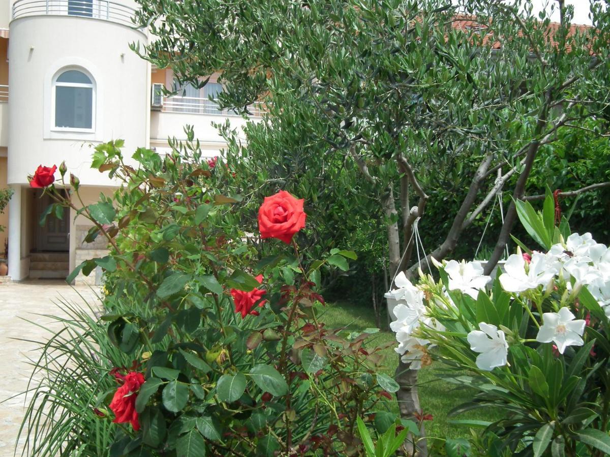 Apartments Jadranka Privlaka  Luaran gambar