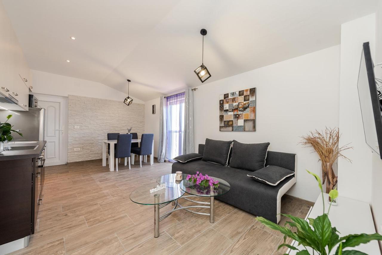 Apartments Jadranka Privlaka  Luaran gambar